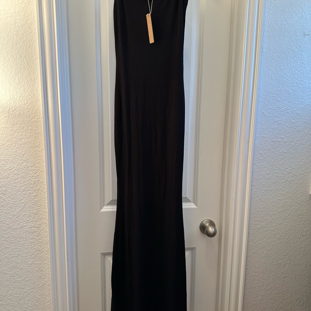 SKIMS Black Soft Long Lounge, Slip Dress // Onyx/ Medium in Black - Picture 6 of 10